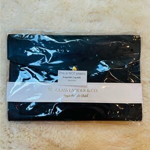NWT Glass Ladder & Co. Black Megan Portfolio Clutch